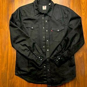 Levi’s Men’s Classic Standard Western Black Shirt